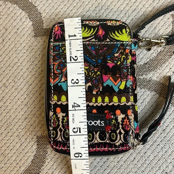 Sakroots The Sak Women's Artist Circle Wristlet - Picture 7 of 16